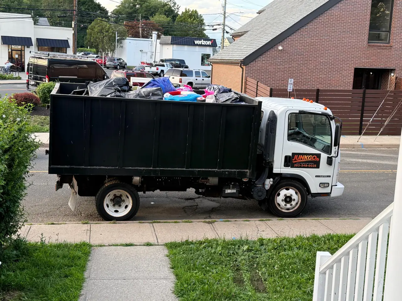 Furniture Removal project 3 in Connecticut